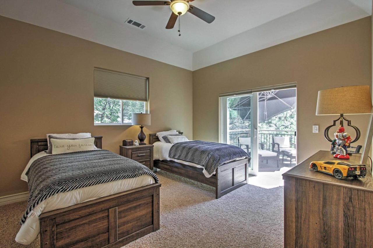 Roomy Home With Deck, 5 Mi To Lake Arrowhead Village Zewnętrze zdjęcie